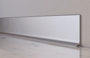 Плинтус алюминиевый Kluchuk 60x12