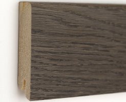 Плинтус шпонированный Kluchuk Модерн Дуб базальт