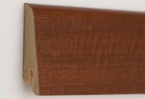 Плинтус шпонированный Kluchuk Евро Сапели