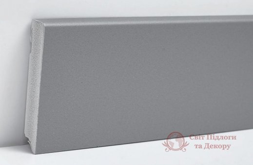 Плинтус виниловый Luciano RAL 9006 фото №1